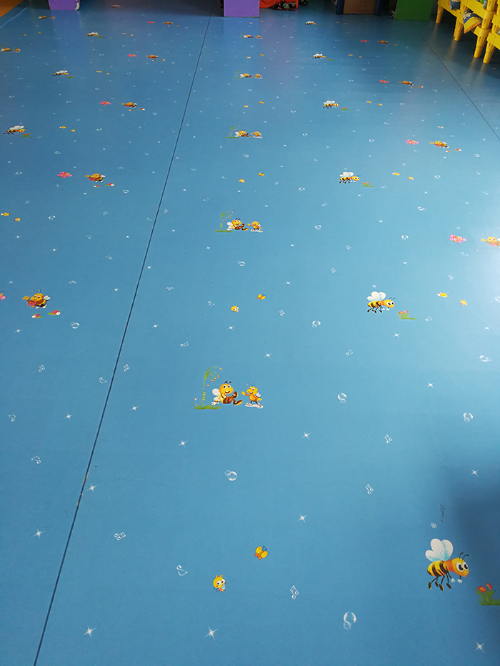 幼儿园卡通塑胶地板